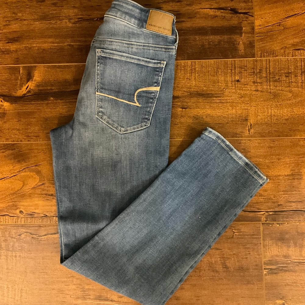 American eagle Lite blue denim jeans size 8 women